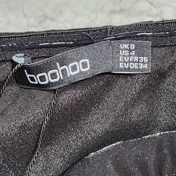 Boohoo Women's Puff Sleeve Cup Detail Bodycon Midi Dress -8 - Picture 4 of 6